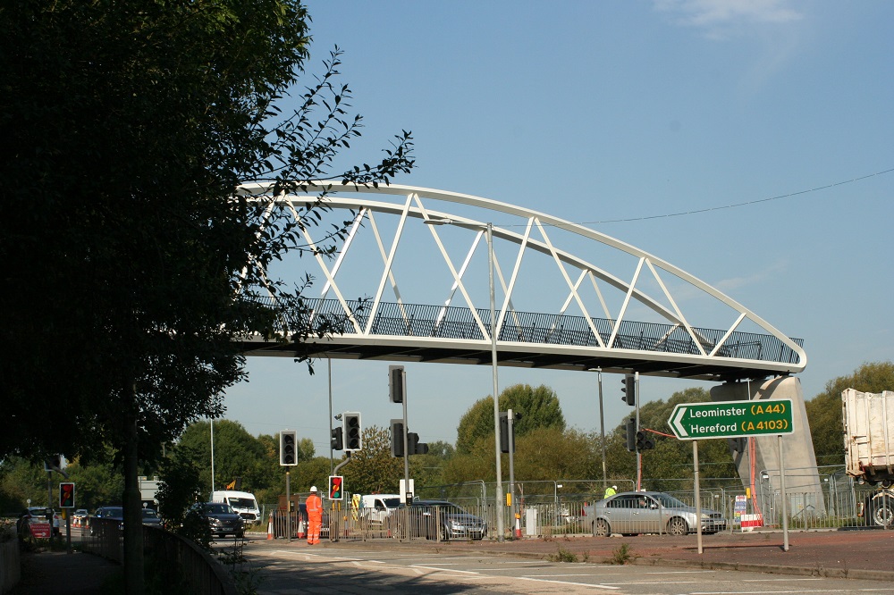 Third walking and cycling bridge lowered into place across the A4440